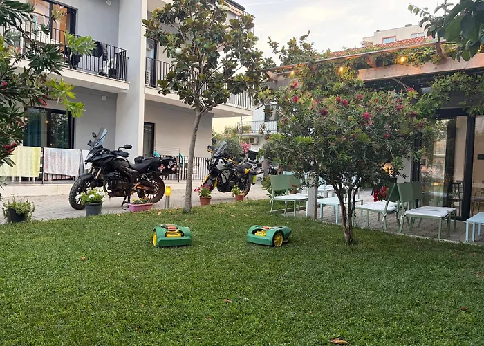 Vila Lazri