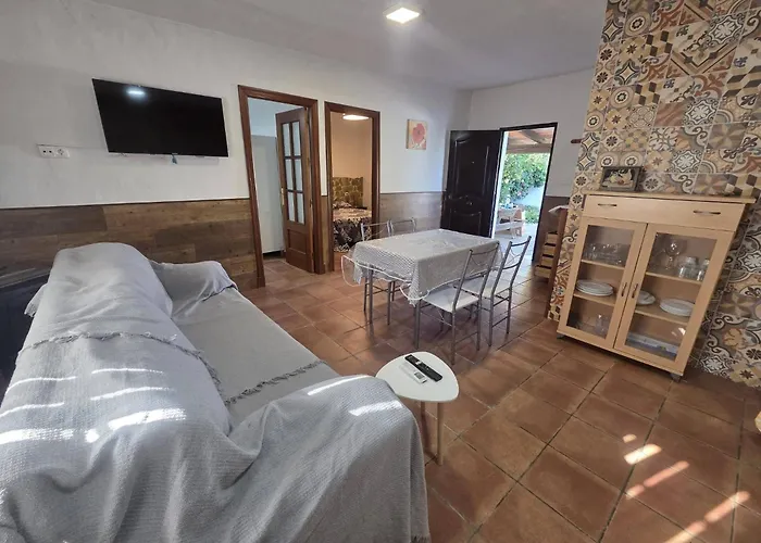 Casas Paqui y Pablo con piscina compartida en Complejo Rural el Mayorazgo