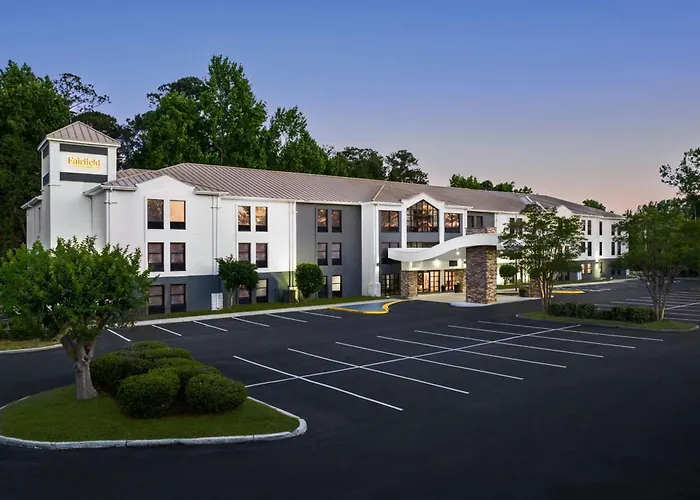 Lexington Inn And Suites