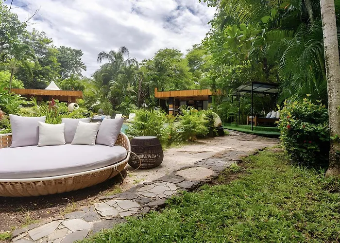 5 star hotels Ocho Artisan Bungalows (Adults Only)