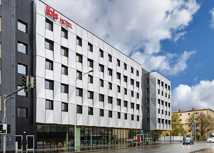 Ibis Center