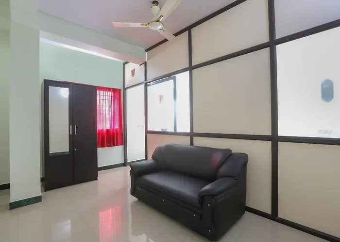 Hotel O D-Qube Hotels