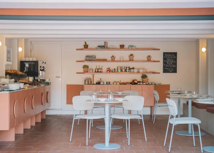 Maison Nova - Boutique & Spa