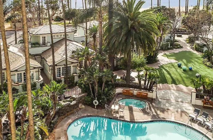 Fairmont Miramar Hotel & Bungalows