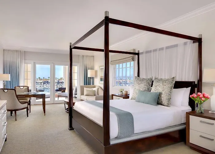 Balboa Bay Resort
