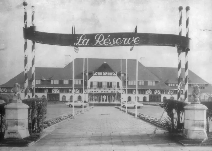  La Réserve