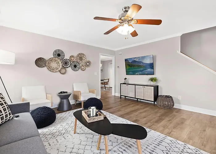 Charming Belmont Retreat - 3 Beds & Private Yard