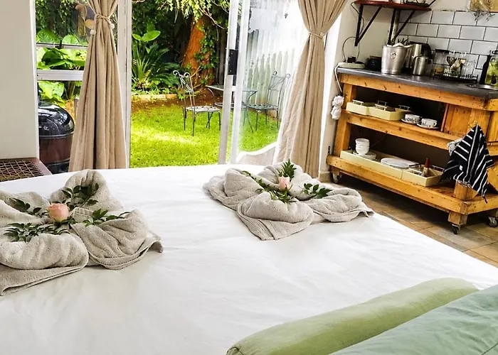 Rose Cottage Garden Suite