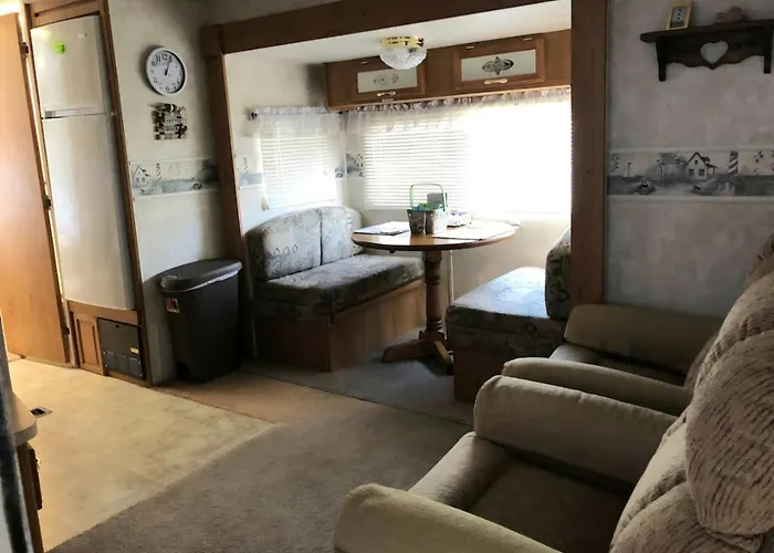 Cozy Camper Ntb