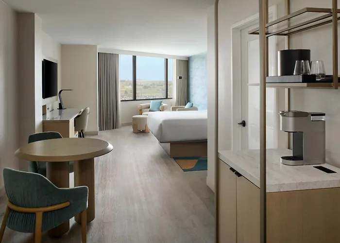 Romantic hotels Toronto Airport Marriott