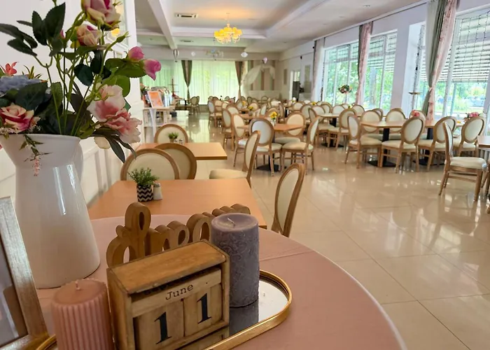 In Luxury hotels Parc