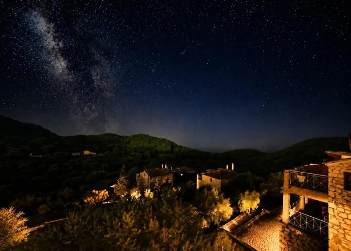 Revera Traditional Stone s, Apartments & Studios