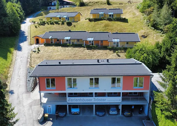 Ferienhaeuser Troester