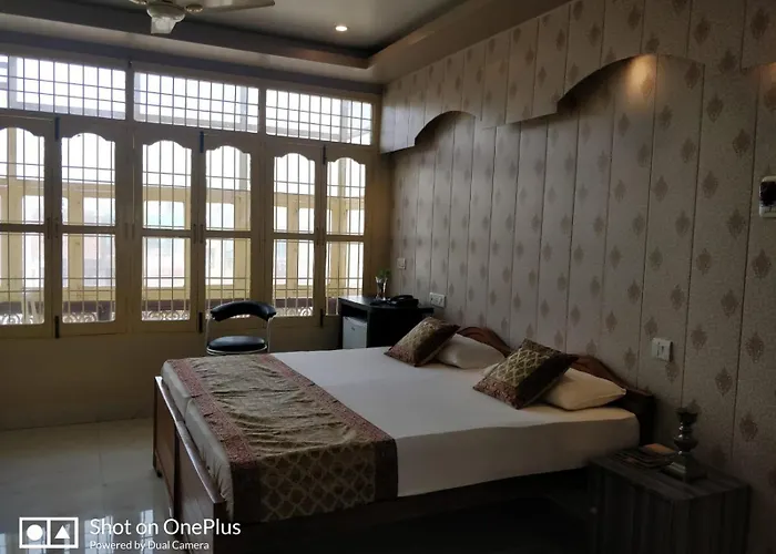 Kid friendly hotel Shiva Ganges View Guest House