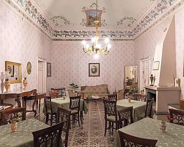 Palazzo Il Cavaliere B&B De Charme