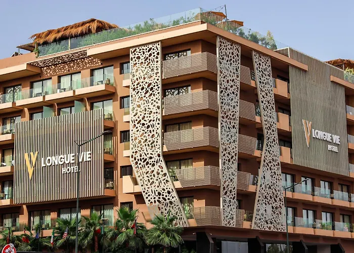 4 Sterne Hotels Longue Vie