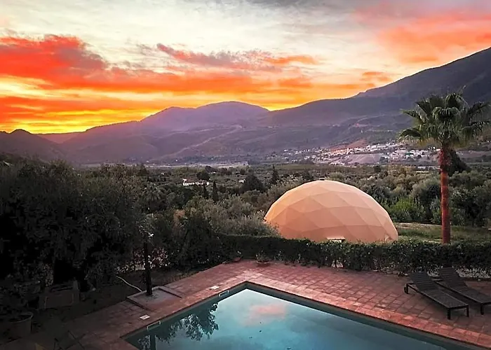 Cortijo Tayula-Centro de Recuperación y Descanso