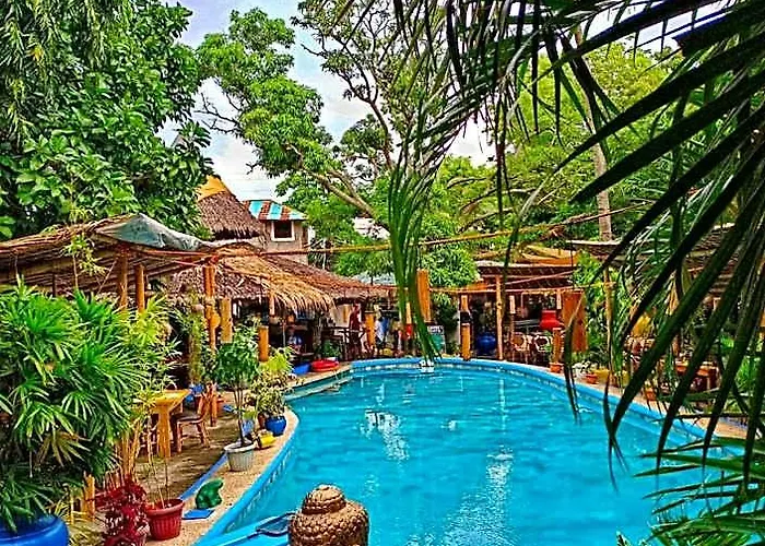 Big Apple Dive Resort