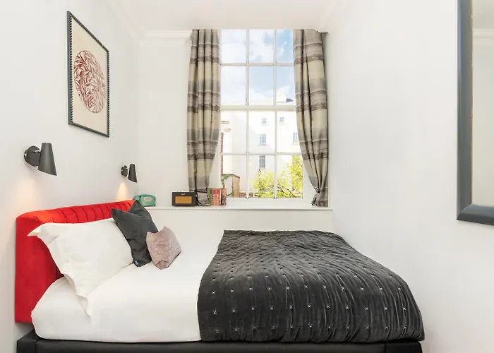 The Berkeley Square Hotel Bristol