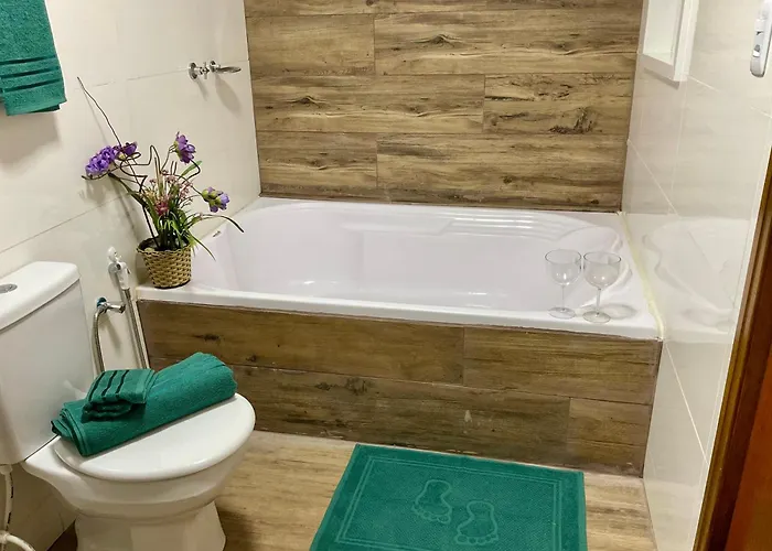 Espaço Alvorada com Banheira ,agendamento das atividades, café da manhã no centro