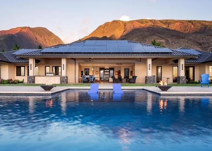 Villa With Pool Extraordinary View In Lahaina