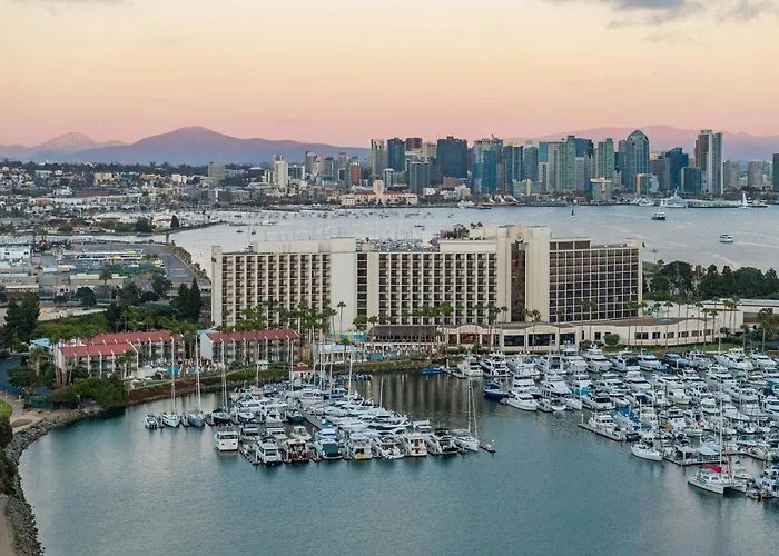 Hotels Close to Airport Sheraton San Diego Resort