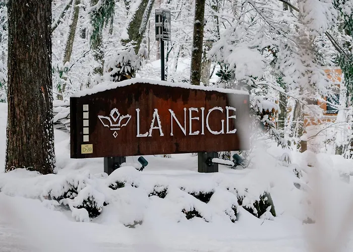 Hotel La Neige Higashi-kan