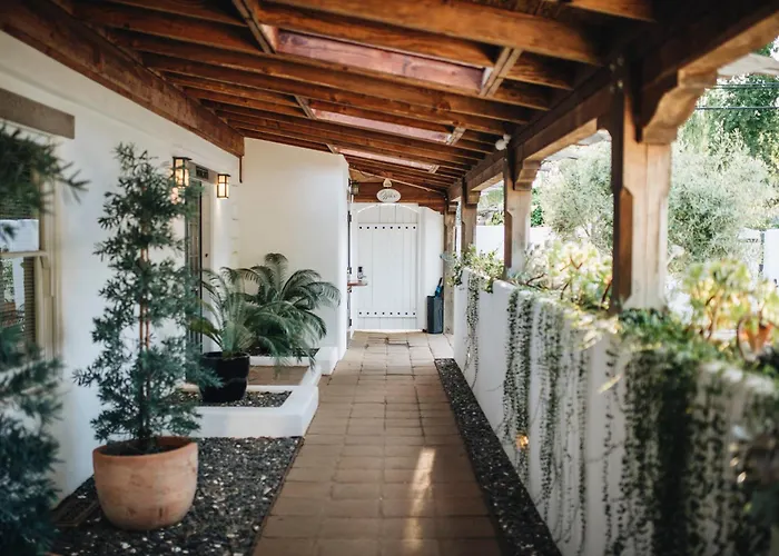Bed and Breakfast Cottage & Spa