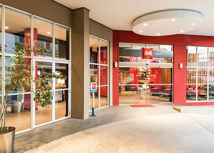 Ibis Blumenau