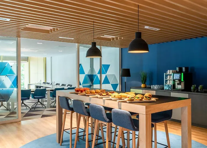 Holiday Inn Express Amsterdam - North Riverside By Ihg