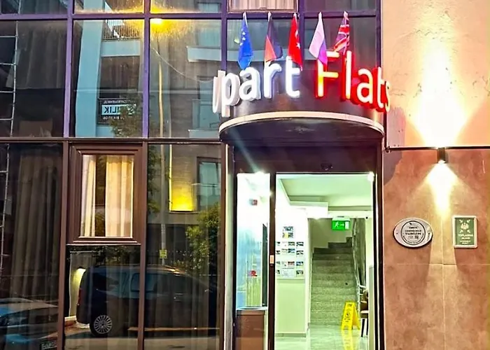 Upart Flats By Refe