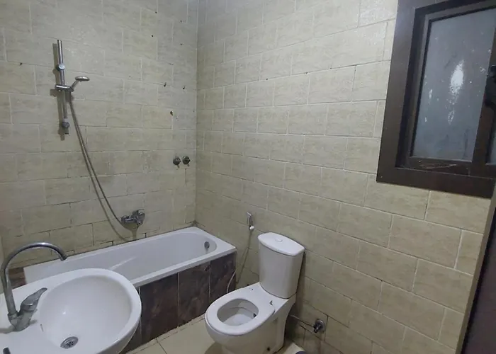 Private Room With Garden View In Maadi
