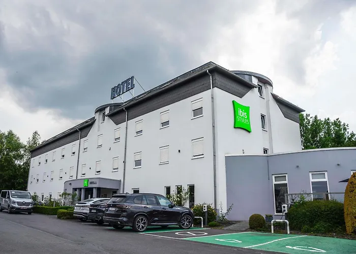 Ibis Styles Airport Aero 44