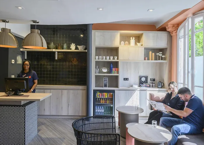  Ibis Paris Tour Montparnasse 15Eme
