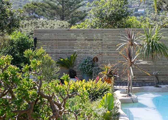 Noordhoek Beach Villa - Solar Back Up Power