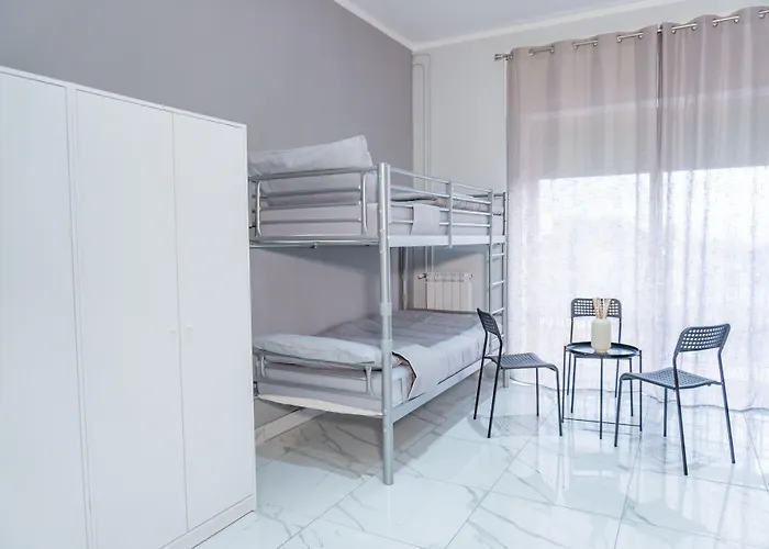Hostel Partenope