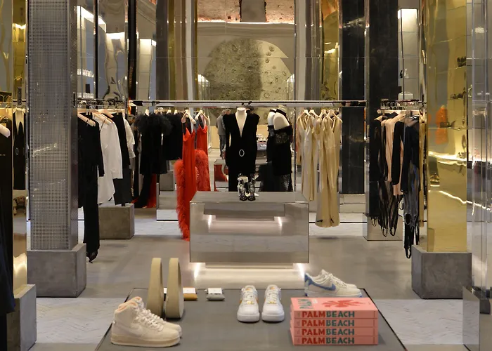 Portrait Milano - Lungarno Collection