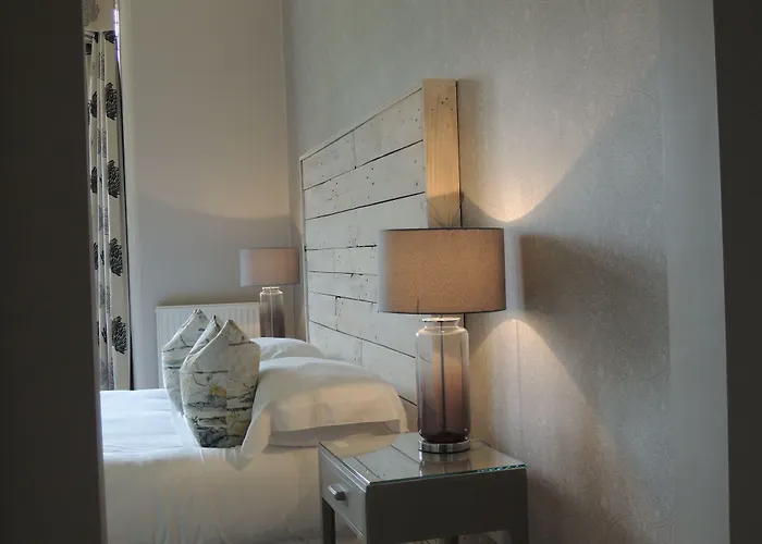 Cheap hotels Priory