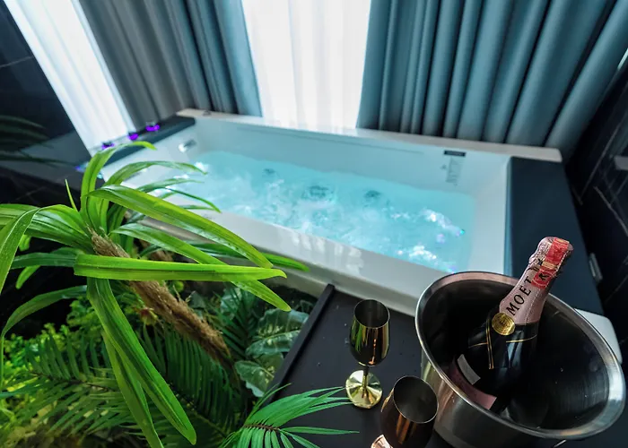 Ames & Spa