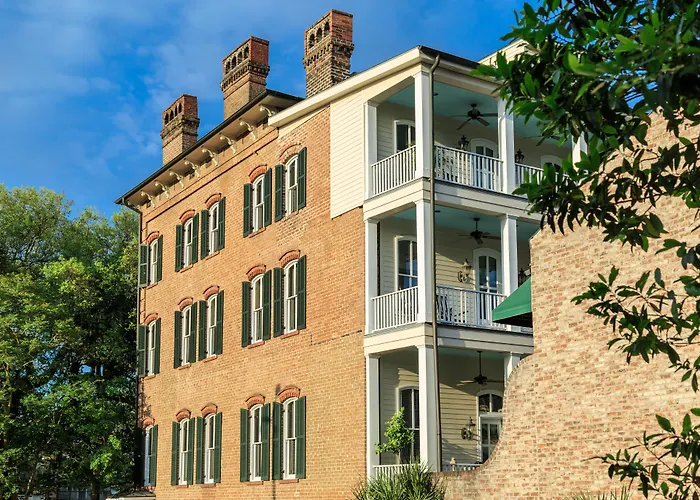 The Inn On West Liberty