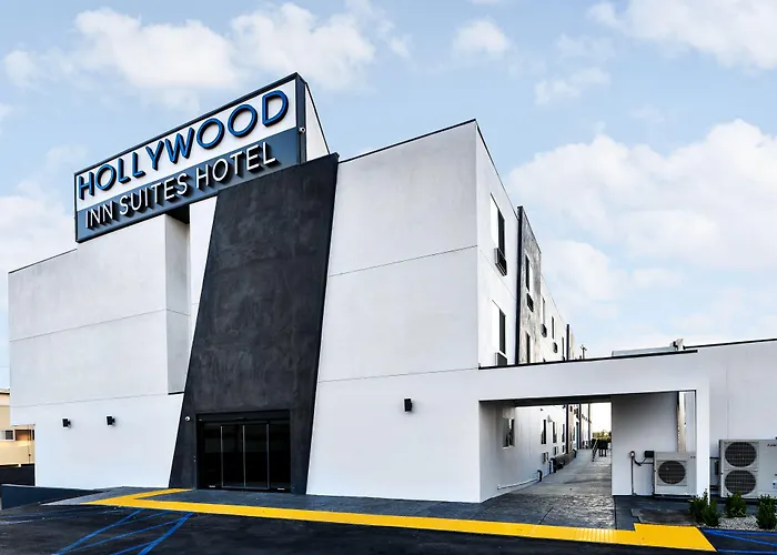 Hollywood Inn Suites