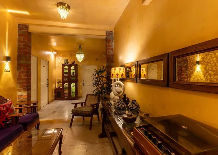 Mukam, Boutique Homestay