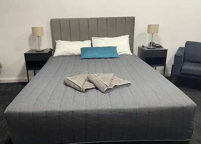 All Motels City West