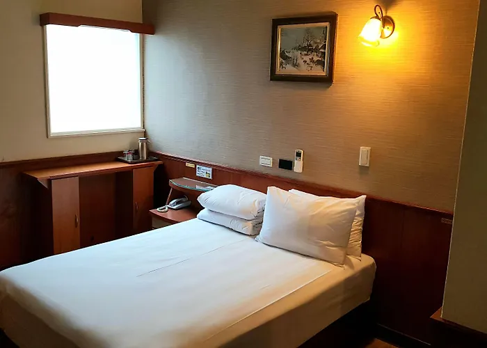 Beach Hotels New May Flower