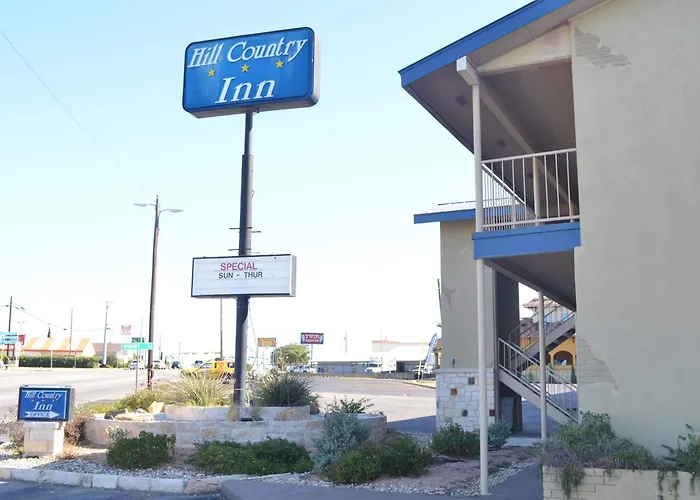 Motels Hill Country Inn