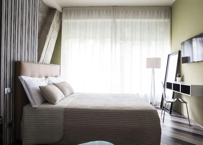 Serendipity Rooms