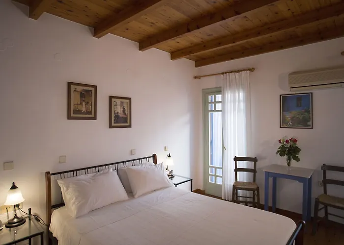 Nostos Hotel