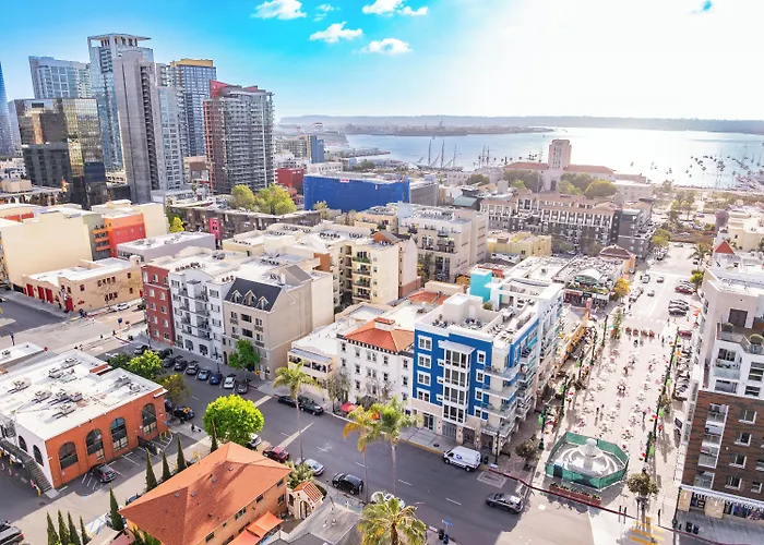 Urban Boutique Hotel- Little Italy, Downtown San Diego