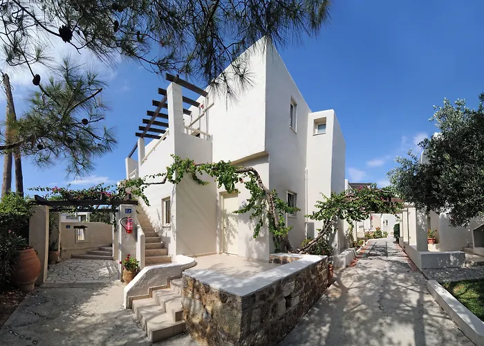 Cheap hotels Ourania Apartments