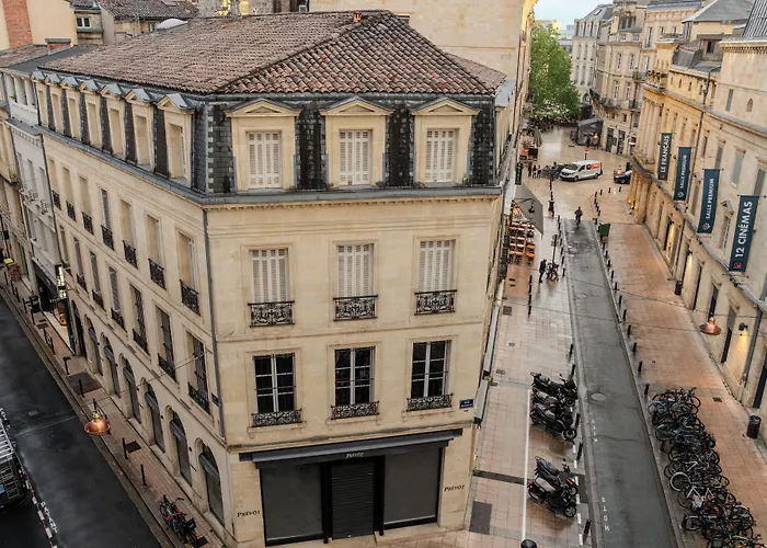 Brit Des Grands Hommes - Bordeaux Centre